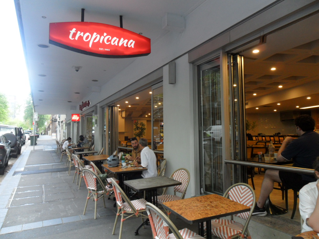 Tropicana Cafe: intermission is over